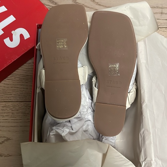 STAUD Ava Leather Sandal (NWT) - Picture 6 of 6